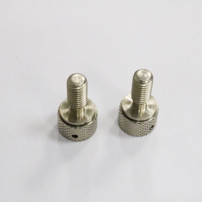 thumb screw4 thumb screw4